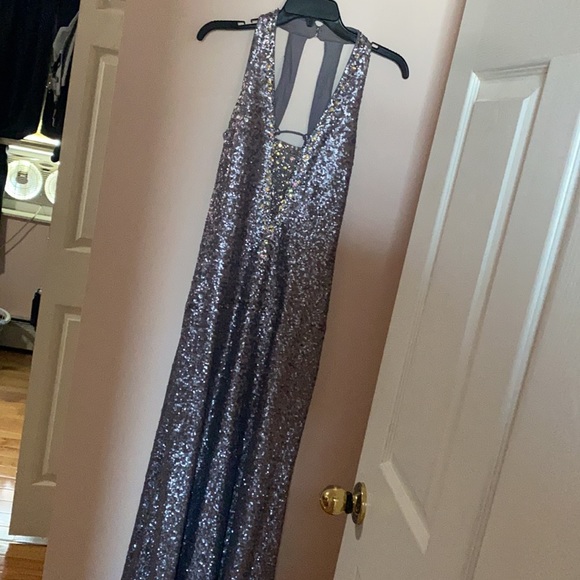Formal Gown - Picture 2 of 3